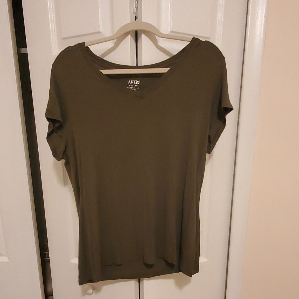 Lot of xl tshirts *sold on ♏